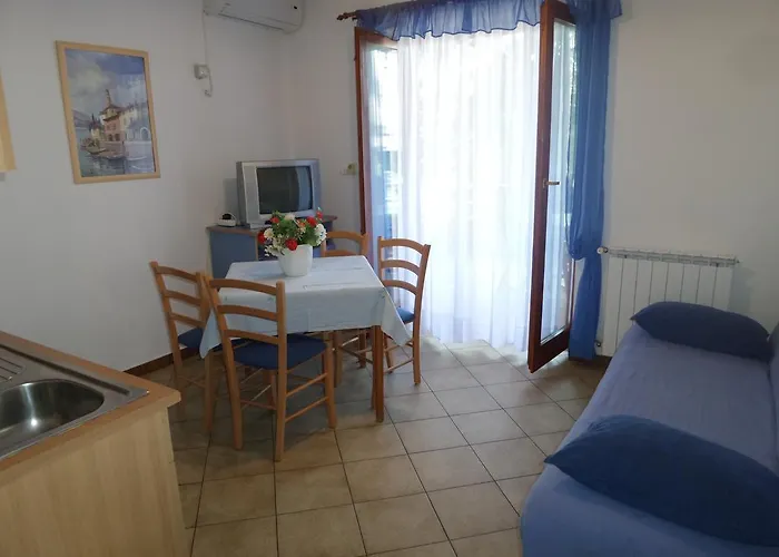 Apartman Lina *
